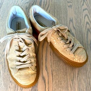 Puma Snake Print Embossed Platform Sneakers Tan/ Gold